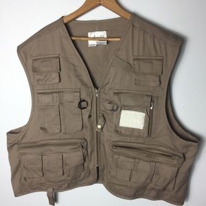 A usable Brown XL Fishing Casual Classic Vest